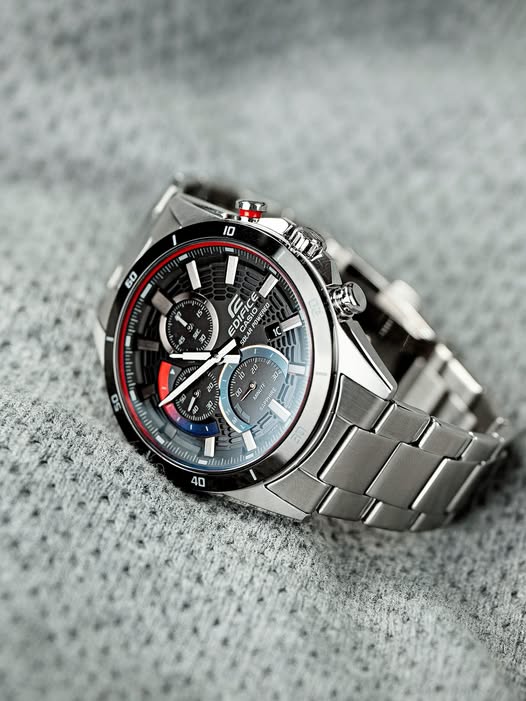 CASIO EDIFICE SLIM LINE EFS-S610HG-1AVUDF SOLAR CHRONOGRAPH MEN WATCH