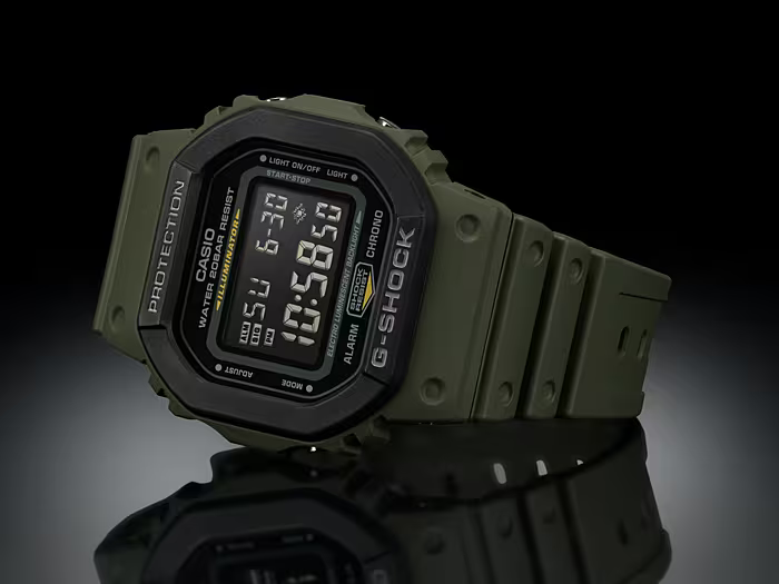 CASIO G-SHOCK DW-5610SU-3DR SPECIAL COLOUR MODELS GREEN WATCH