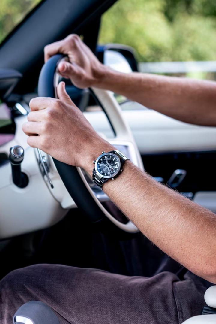 CASIO EDIFICE ECB-2000D-1ADF SOSPENSIONE MEN WATCH