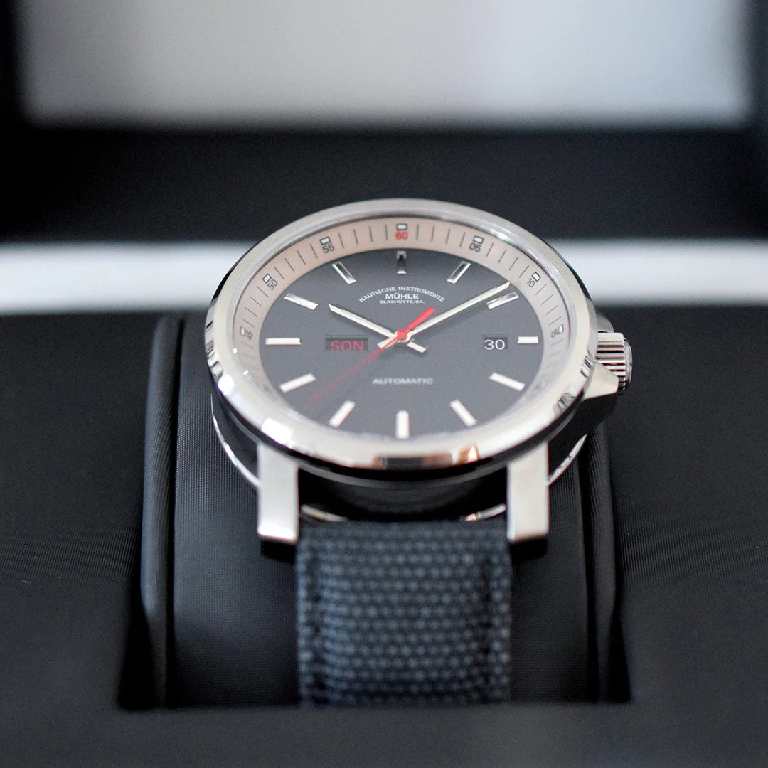 Mühle-Glashütte 29er Day/Date M1-25-34-MB