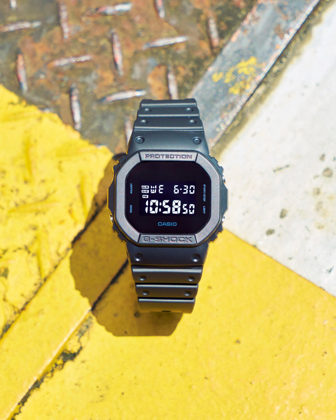 CASIO G-SHOCK DW-5600UBB-1DR SPECIAL COLOR MODELS BLACK WATCH