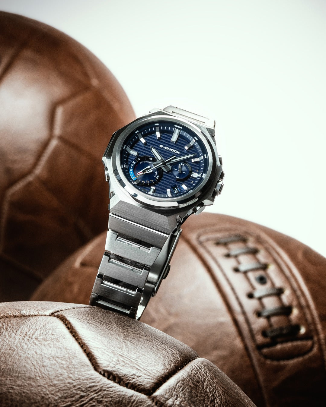 CASIO G-SHOCK G-STEEL GST-B1000D-2ADR SOLAR MEN WATCH