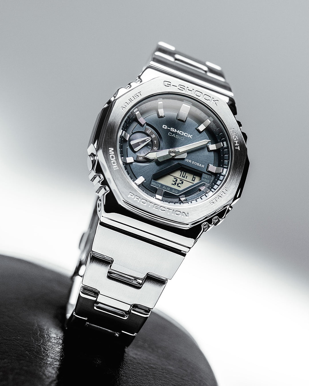 CASIO G-SHOCK G-STEEL GM-2110D-8ADR ANALOG-DIGITAL MEN WATCH