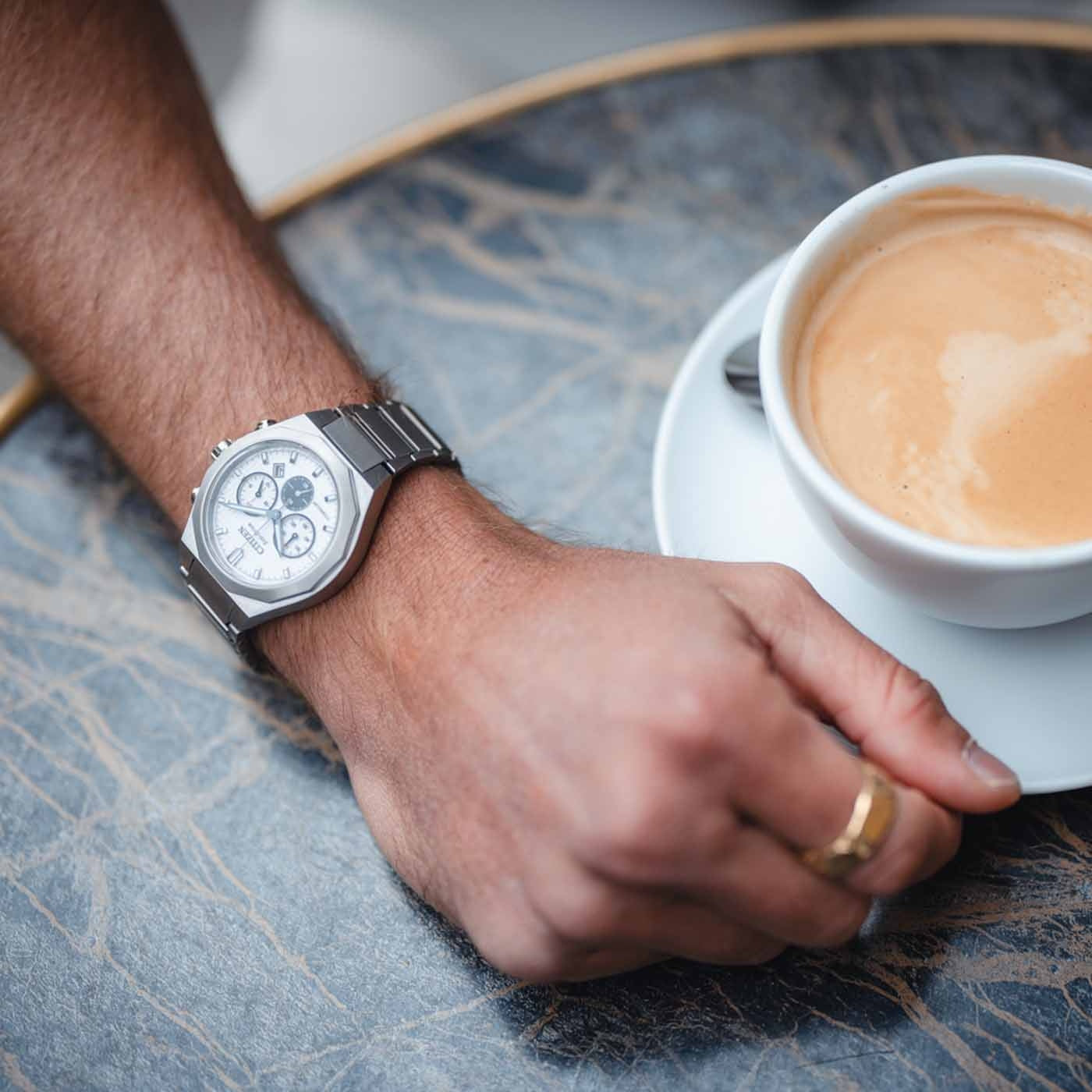 Citizen CA4690-51A Super Titanium Eco-Drive | City Chain – City