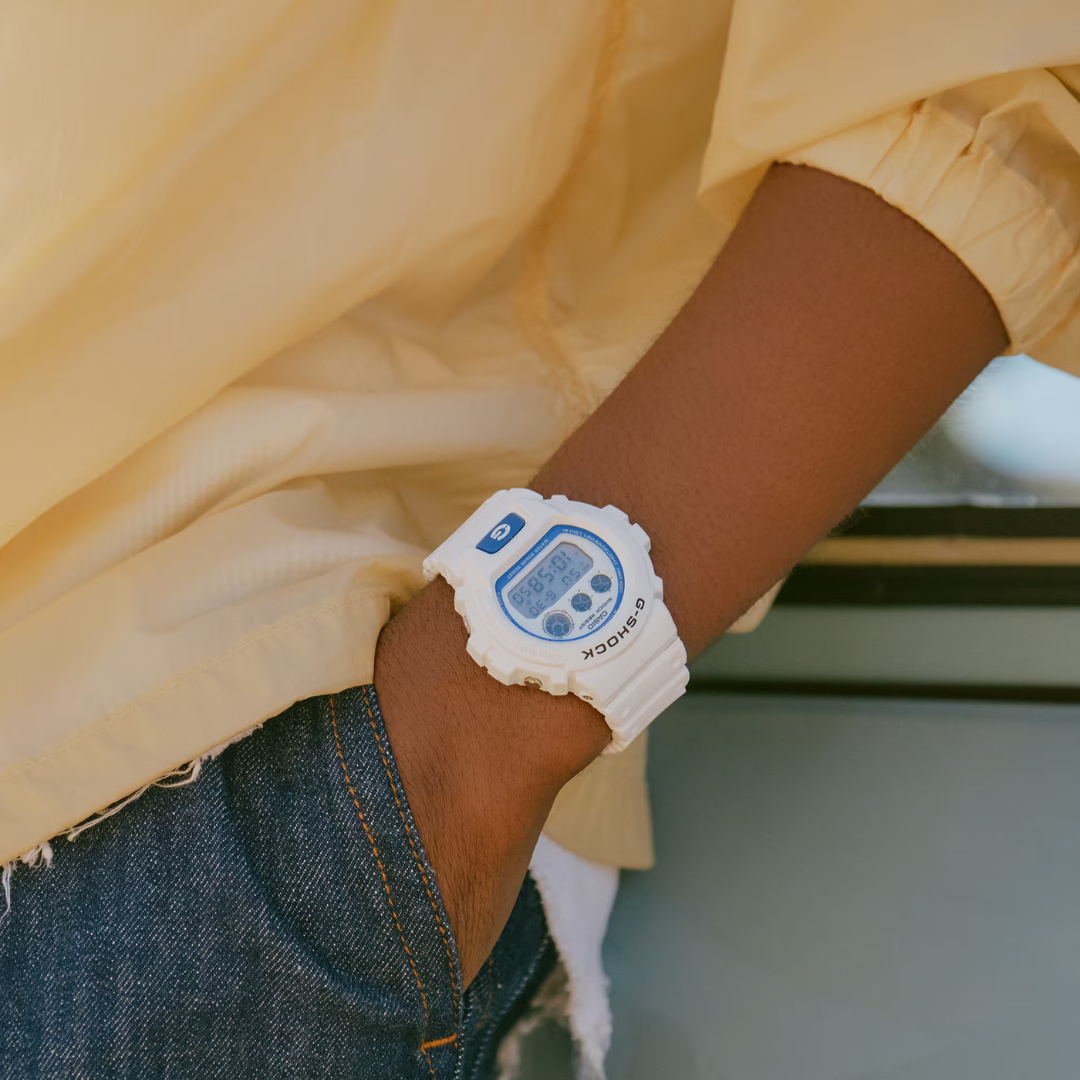 CASIO G-SHOCK DW-6900HDS-7DR STANDARD DIGITAL WHITE WATCH