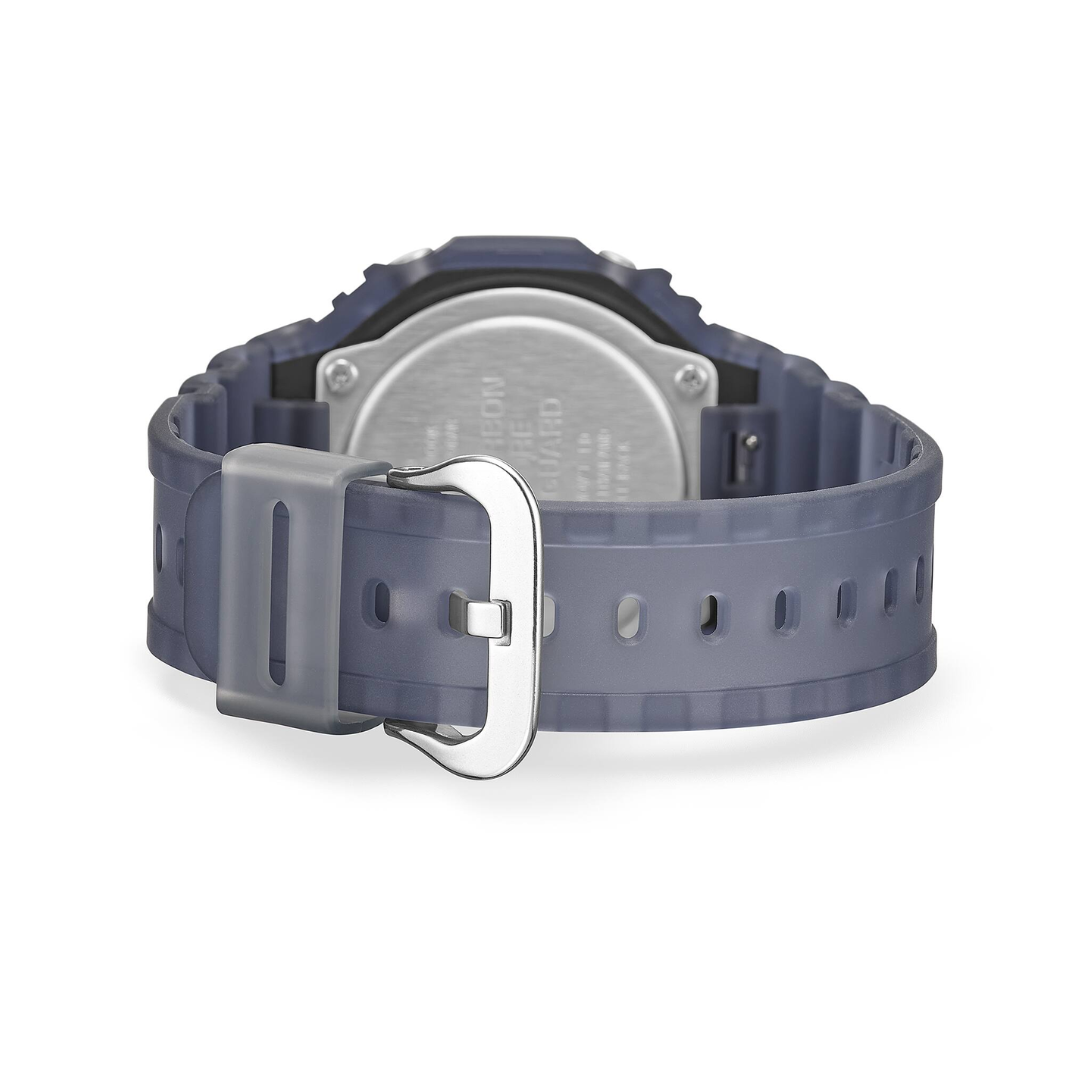 Casio G-Shock GA-2100K-2ADR laser strobe neon details dance floor 