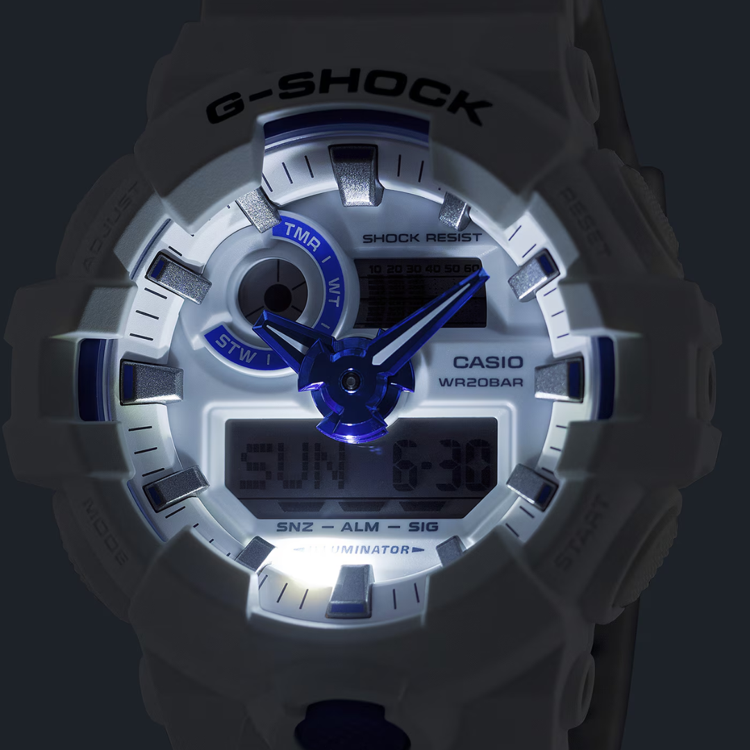 CASIO G-SHOCK GA-700HDS-7ADR STANDARD ANALOG-DIGITAL WHITE WATCH