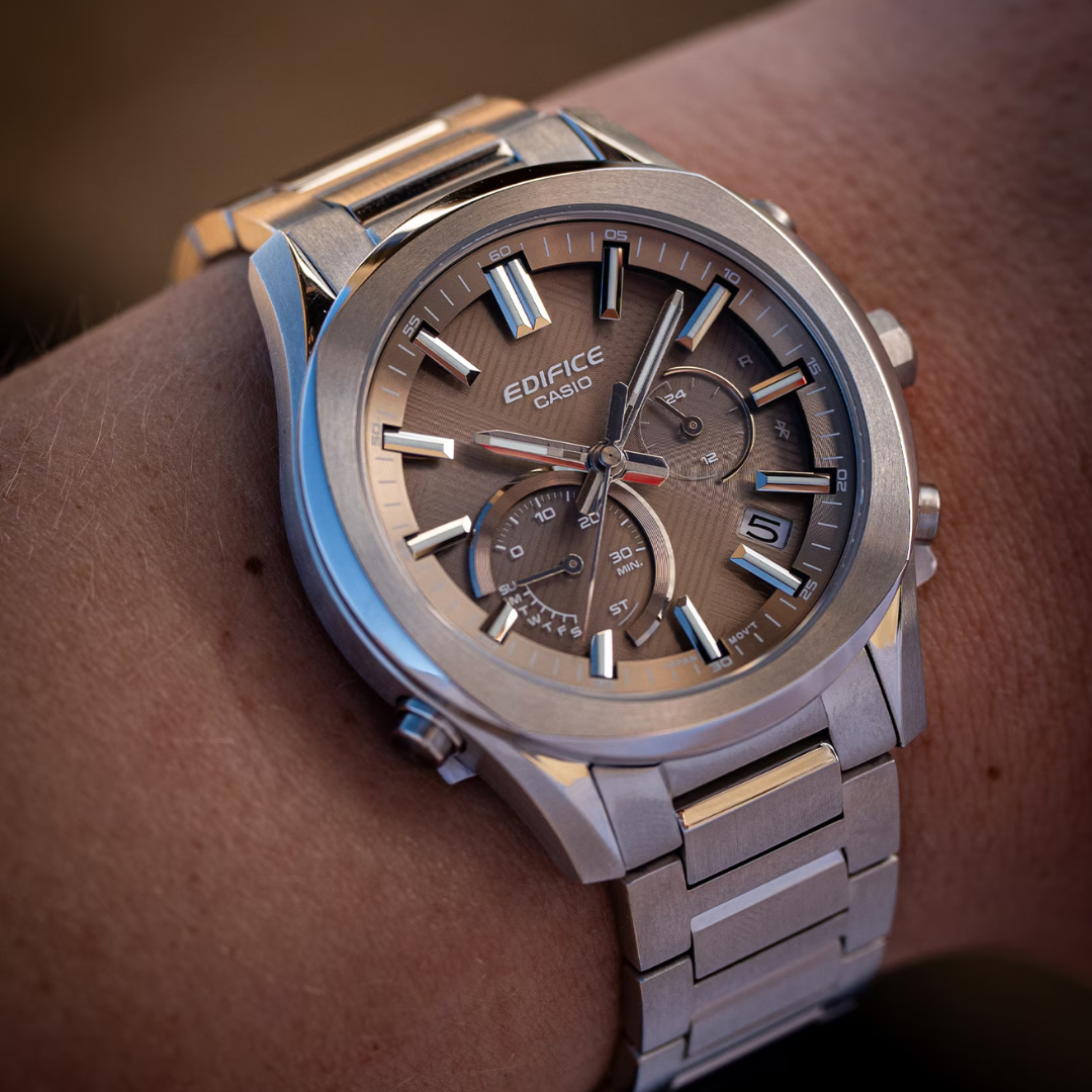 CASIO EDIFICE EQB-1300D-5ADF SMARTPHONE LINK MEN WATCH