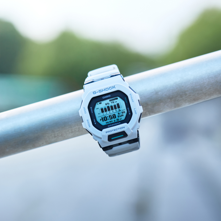 CASIO G-SHOCK G-SQUAD SPORTS GBD-200-7DR DIGITAL WHITE MEN WATCH