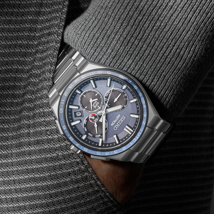 SEIKO ASTRON SSH109J1 5X DUAL-TIME GPS SOLAR CHRONOGRAPH "SOLIDITY" MEN WATCH