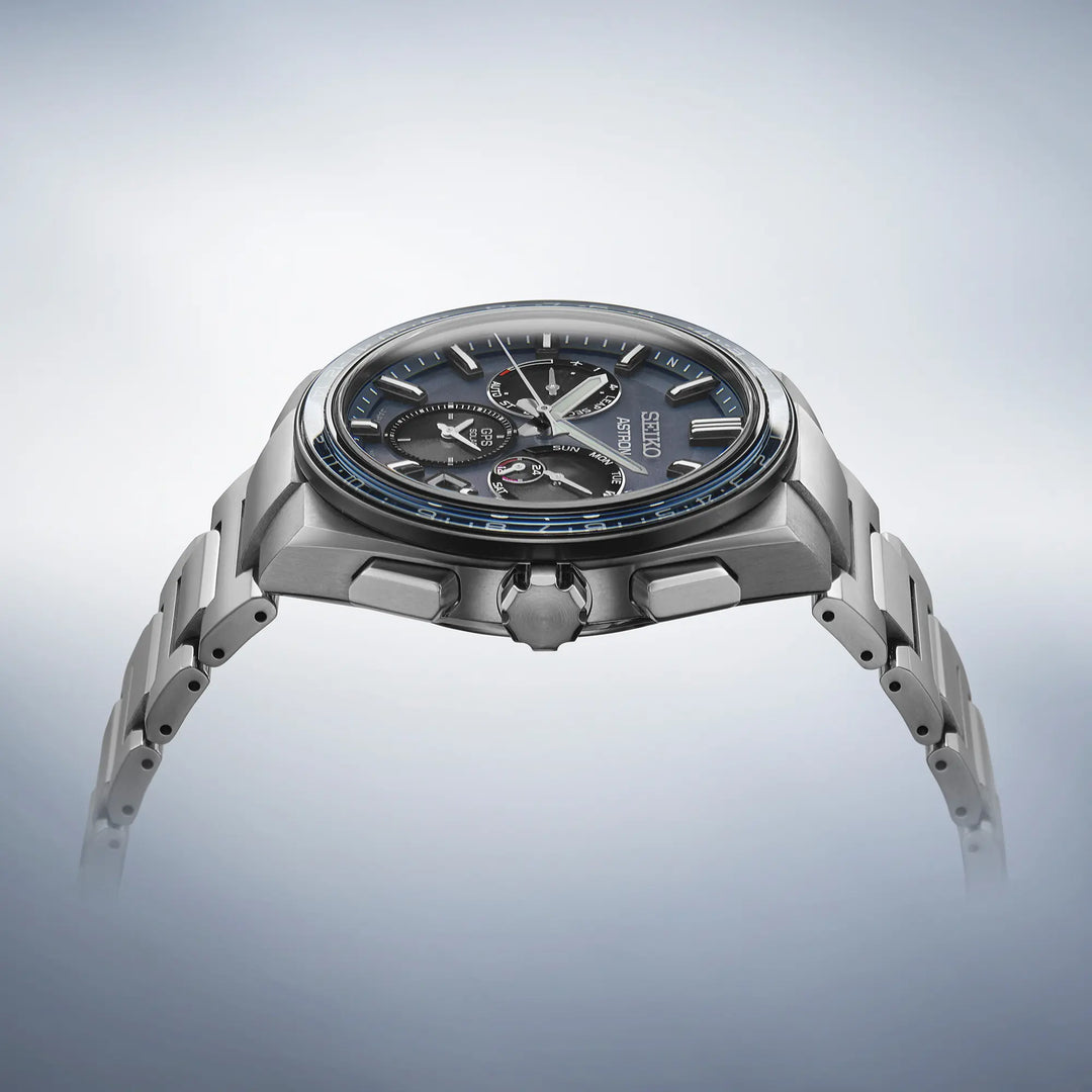 SEIKO ASTRON SSH109J1 5X DUAL TIME GPS SOLAR CHRONOGRAPH