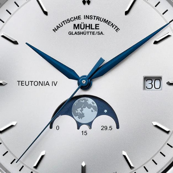 MÜHLE-GLASHÜTTE TEUTONIA IV MOONPHASE M1-44-05-LB AUTOMATIC BLACK LEATHER STRAP MEN WATCH