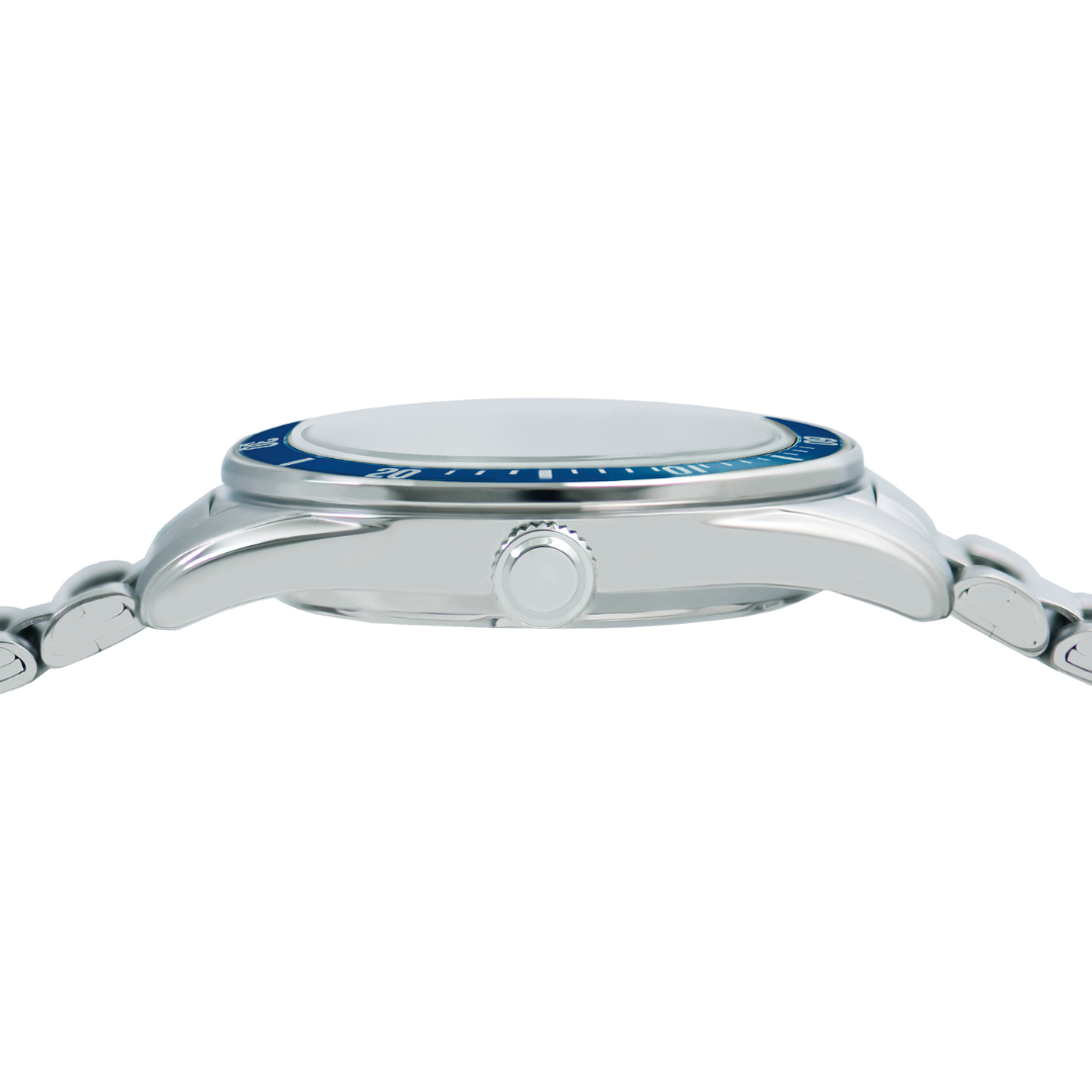 Alba AG8Q63X crown and case detail — women&