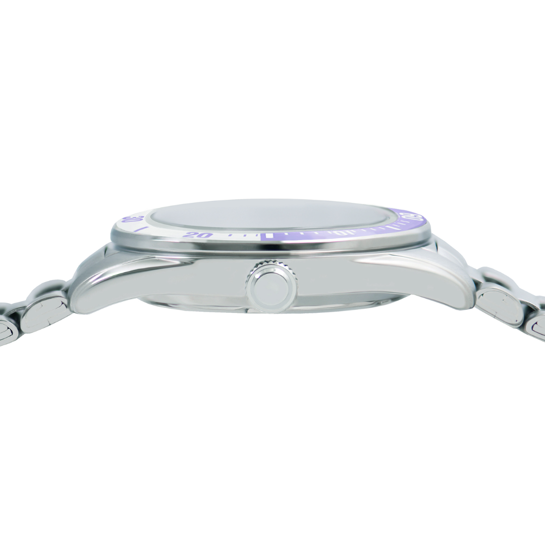 Alba AG8Q69X crown and case detail — women&