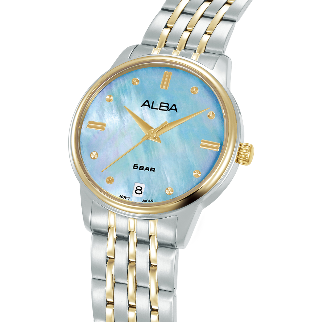 Alba AG8Q75X side profile — 28mm stainless steel case with two-tone silver and gold five-link bracelet