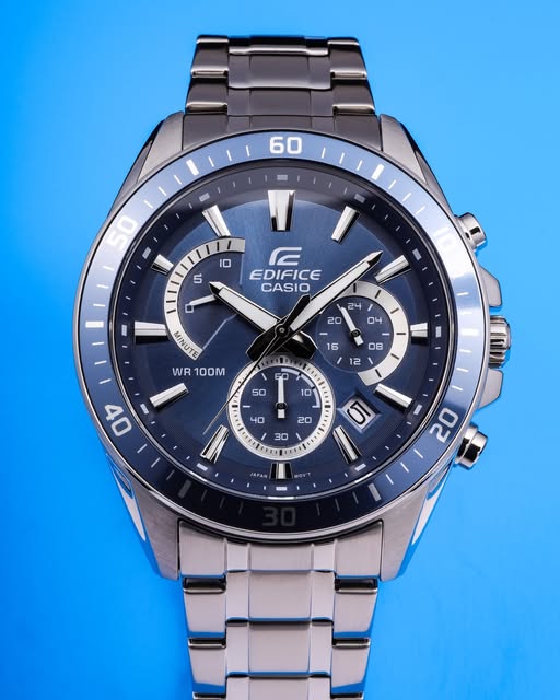 Casio Edifice EFR-552D-2AVUDF Chronograph Men Watch City Chain