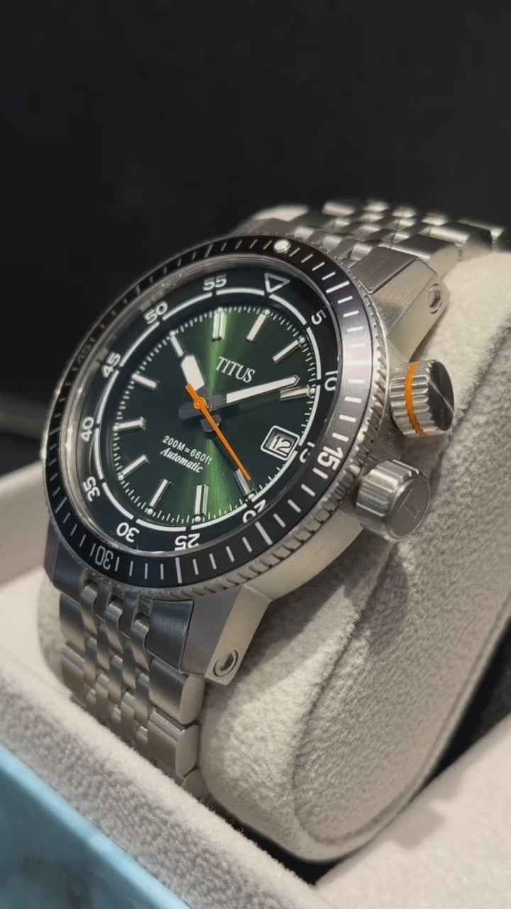 SOLVIL ET TITUS FORT W06-03340-002 3 HANDS DATE AUTOMATIC MEN WATCH