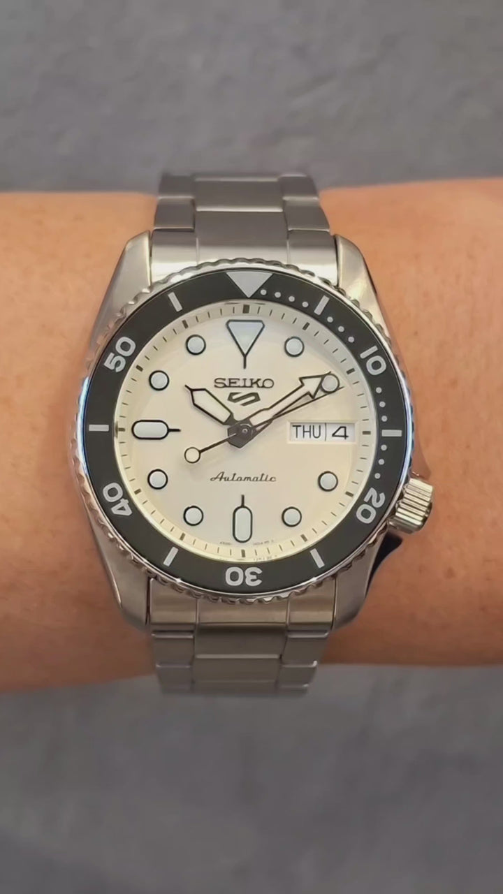 SEIKO 5 SPORTS SRPK31K1 AUTOMATIC MEN WATCH