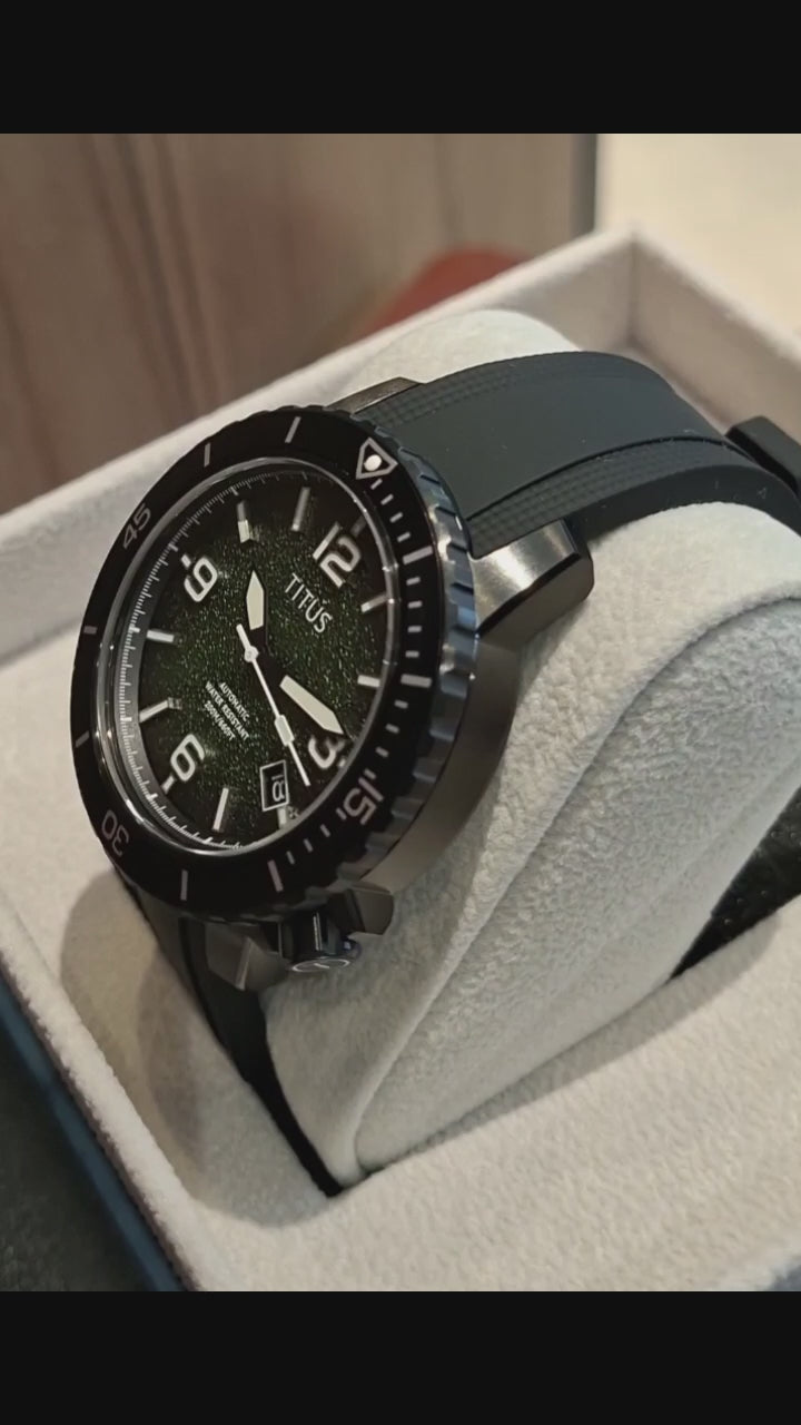 SOLVIL ET TITUS THE CAPE W06-03341-009 3 HANDS DATE AUTOMATIC MEN WATCH