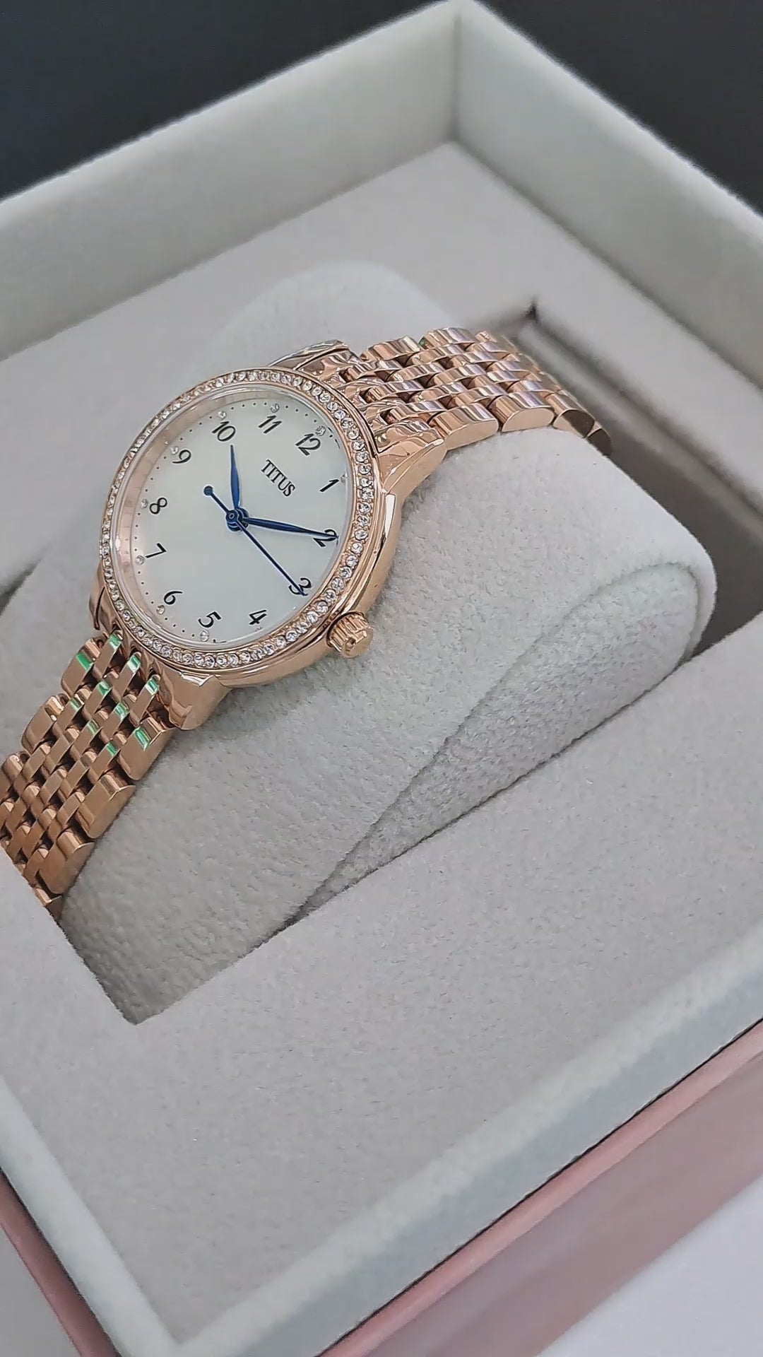 SOLVIL ET TITUS FAIR LADY W06-03374-004 3 HANDS QUARTZ WOMEN WATCH