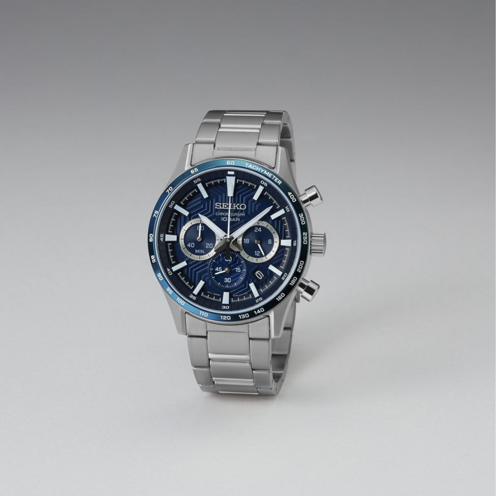 Seiko SSB445P1 men's chronograph with tachymeter bezel, stainless steel bracelet, 100m water resistant