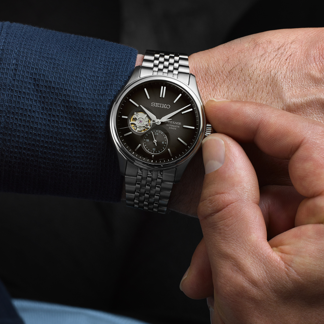 Seiko SPB471J1 24-hour sub-dial at 6 o&