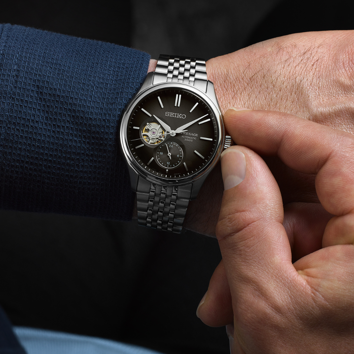 Seiko SPB471J1 24-hour sub-dial at 6 o&