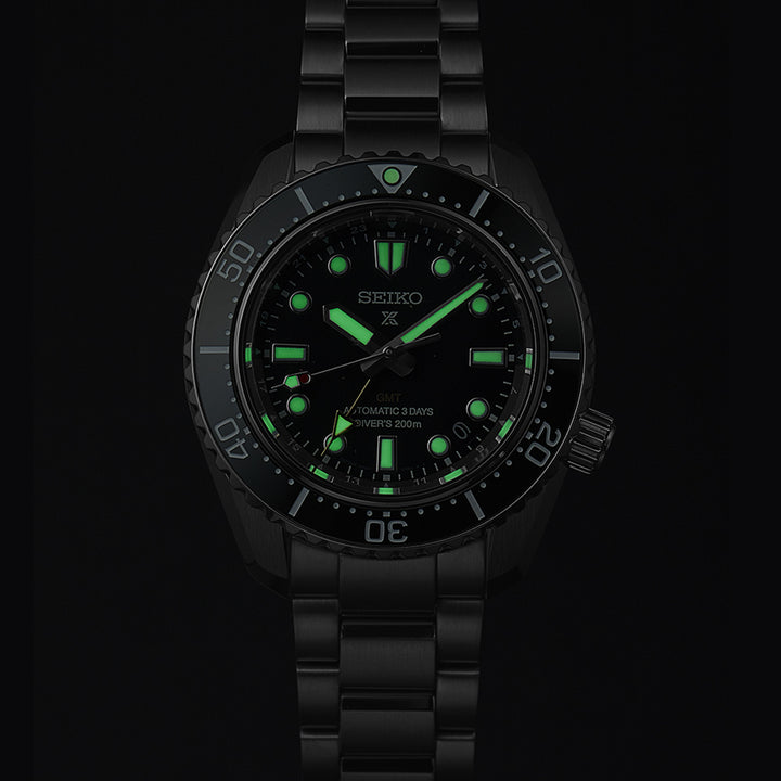 Seiko Prospex GMT diver SPB381J1 with 200m water resistance and LumiBrite markers