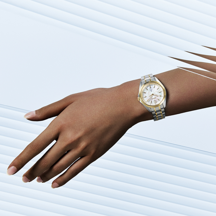 Seiko Prospex SUR608J1 two-tone dive watch mother-of-pearl dial on wrist