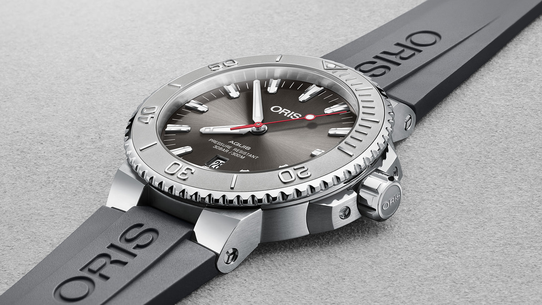 Oris aquis date grey on sale