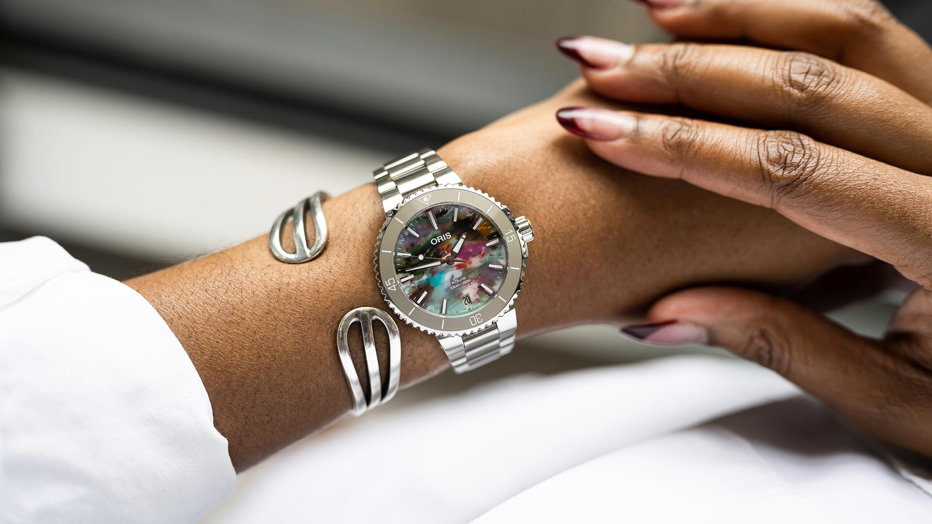 Oris aquis hotsell lady date