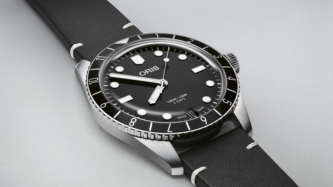 ORIS DIVERS SIXTY-FIVE 12H CALIBRE 400 7772 4054-07 5 20 82 MECHANICAL MEN WATCH
