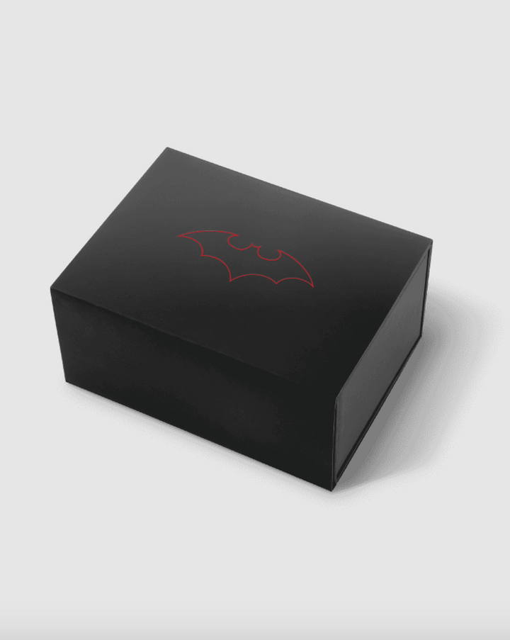 UNDONE X BATMAN DARK KNIGHT RETROSPECTIVE COL-BTM-RETRO LIMITED EDITION
