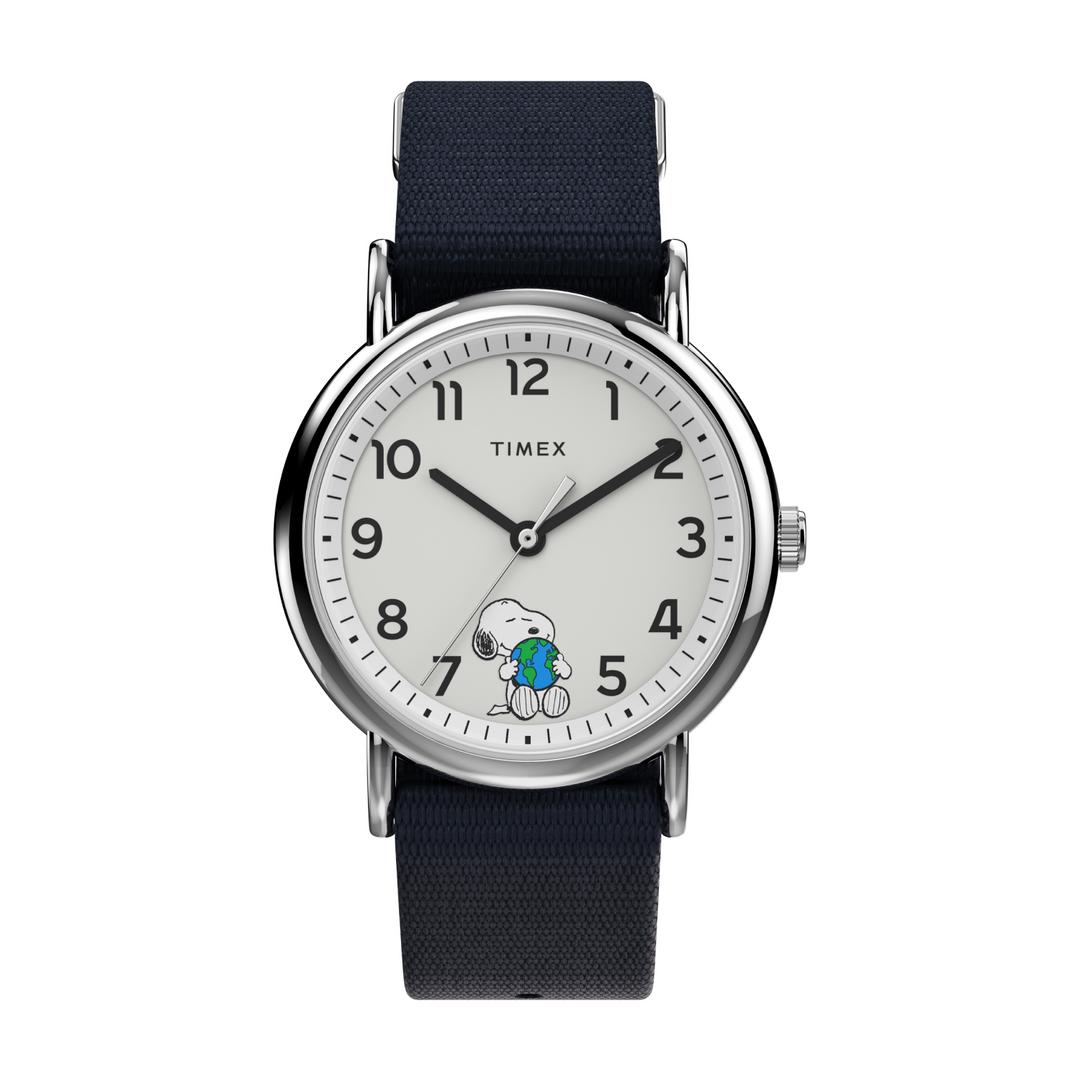 TIMEX WEEKENDER X PEANUTS FT. SNOOPY QUARTZ WATCH