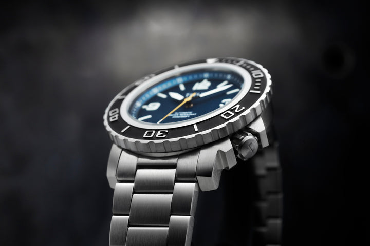 SOLVIL ET TITUS THE CAPE W06-03227-002 3 HANDS DATE AUTOMATIC MEN WATCH